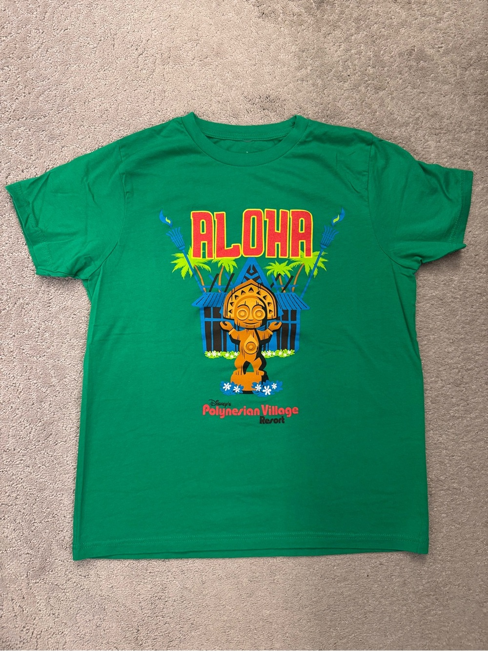 Rare Disney Polynesian Village resort “Aloha” Graphic Tee - Green
